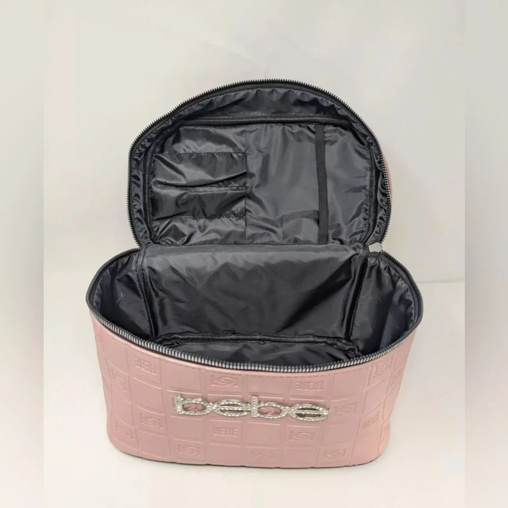 ❌SALE❌Bebe Soft Train Quilted Case Faux Leather Makeup Travel Bag Large Size.NWT - Picture 7 of 12